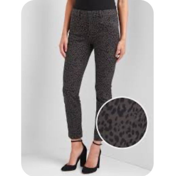 GAP Pants - Gap Easy Leggings Skinny Ankle Pants Size 33